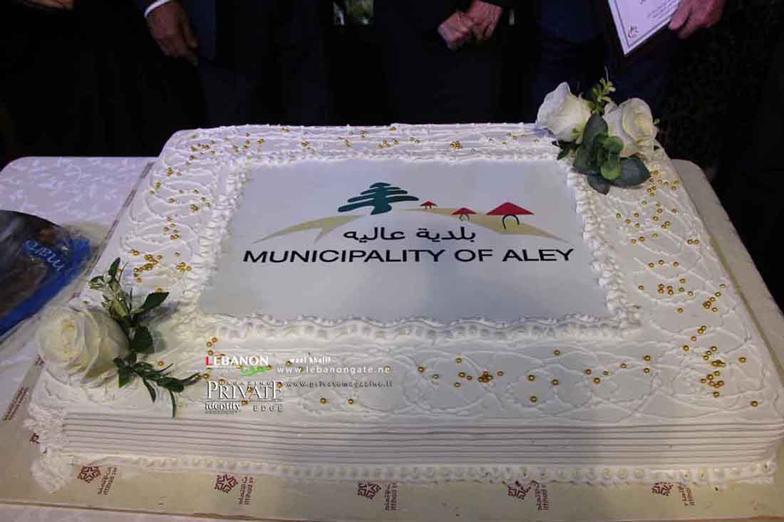 "وجدي مراد… 27 عامًا من العطاء والتفاني في خدمة عاليه.