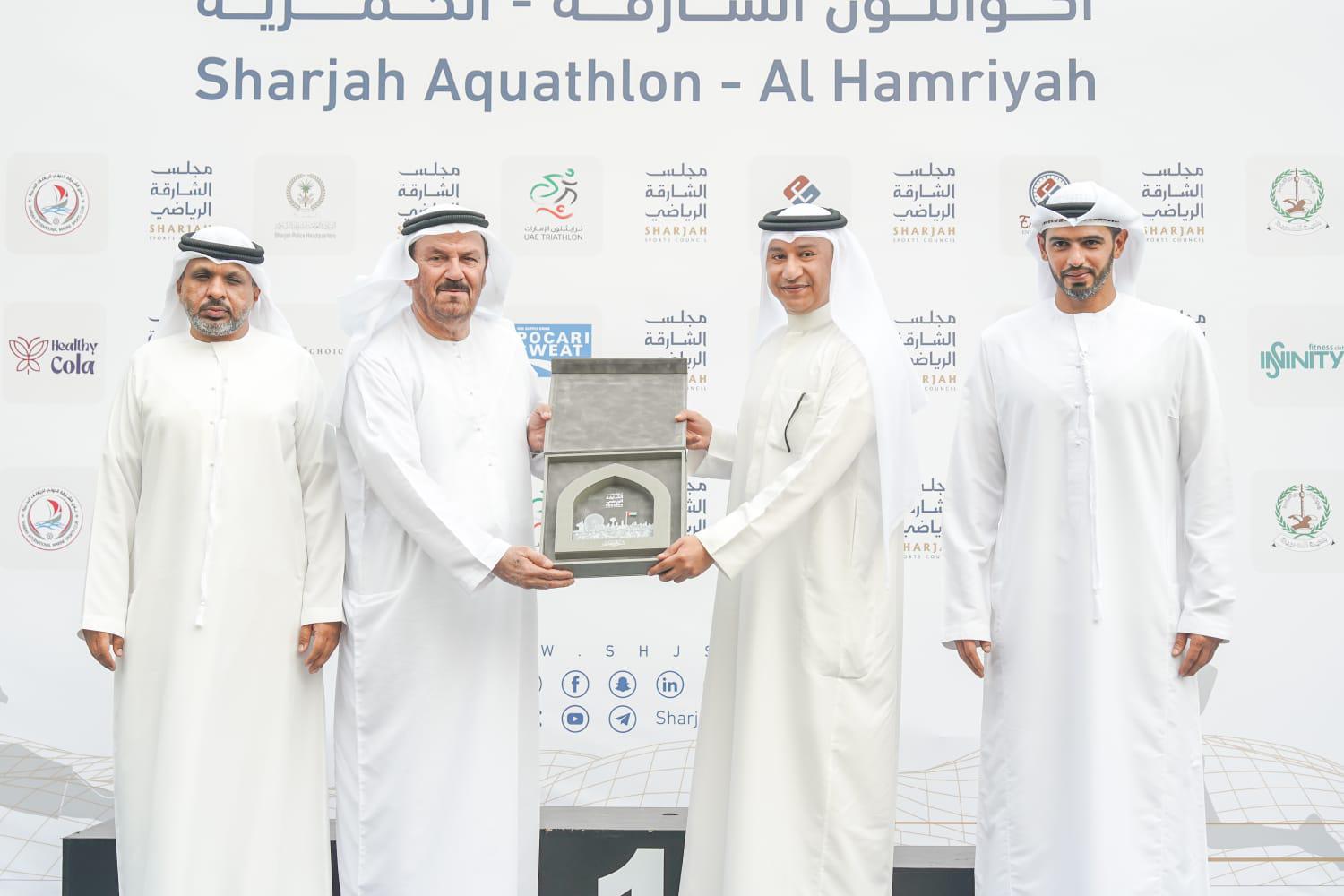 تتويج أبطال إكواثلون الحمرية في الشارقة