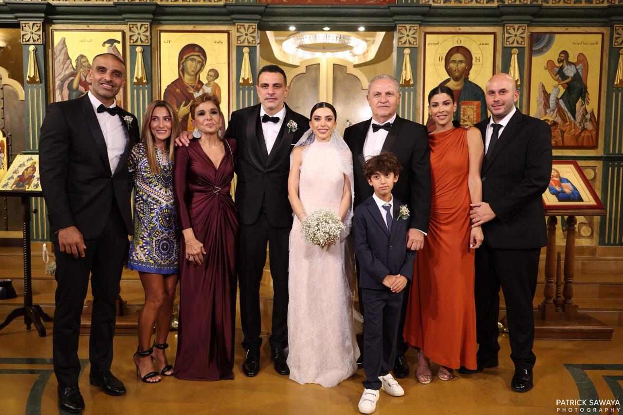 عرس الموسم في صوفر... زفاف عزيز زكا وتارا ماريا الأشقر يبهر بأجوائه...