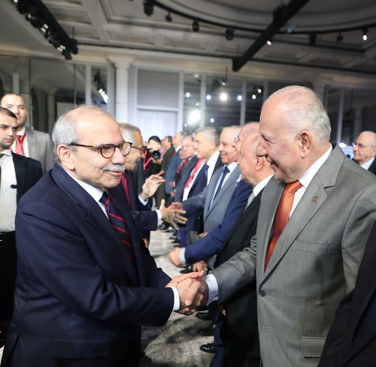 الرئيس دبوسي: مؤتمر بيروت 1 يعزز ارادة اللبنانيين في النهوض وبناء مستقبل اقتصادي مزدهر.