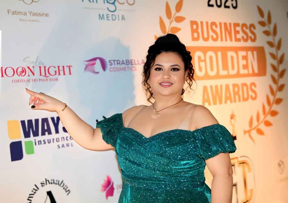 فداء منذر تحصد الجائزة الذهبية للأعمال لعام 2025… وتتألّق في ليلة احتفالية مميّزة