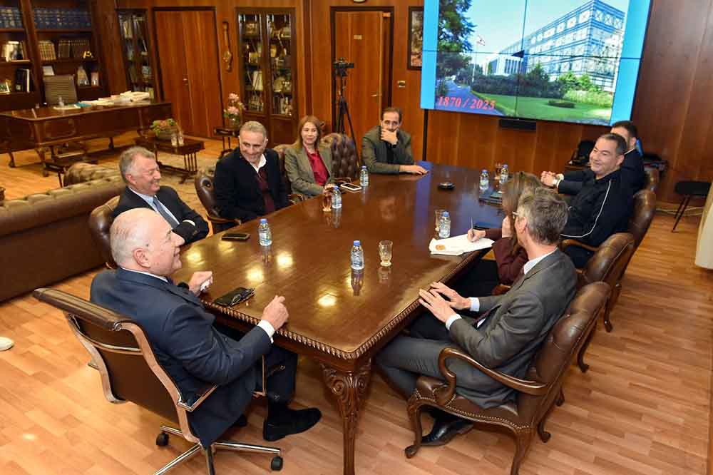 غرفة طرابلس الكبرى تستقبل سفير هولندا وتطرح مبادرات مشتركة في الزراعة والصناعة 