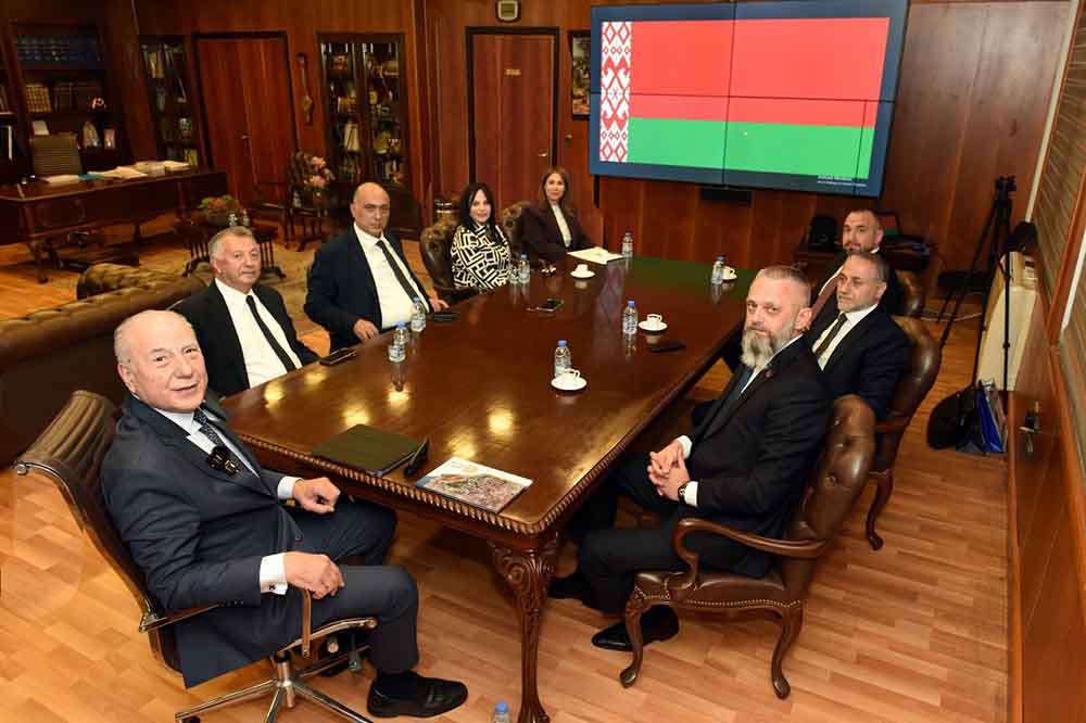 دبوسي يستقبل السفير البيلاروسي: خارطة طريق جديدة للتعاون بين البلدين إنطلاقاً من طرابلس الكبرى