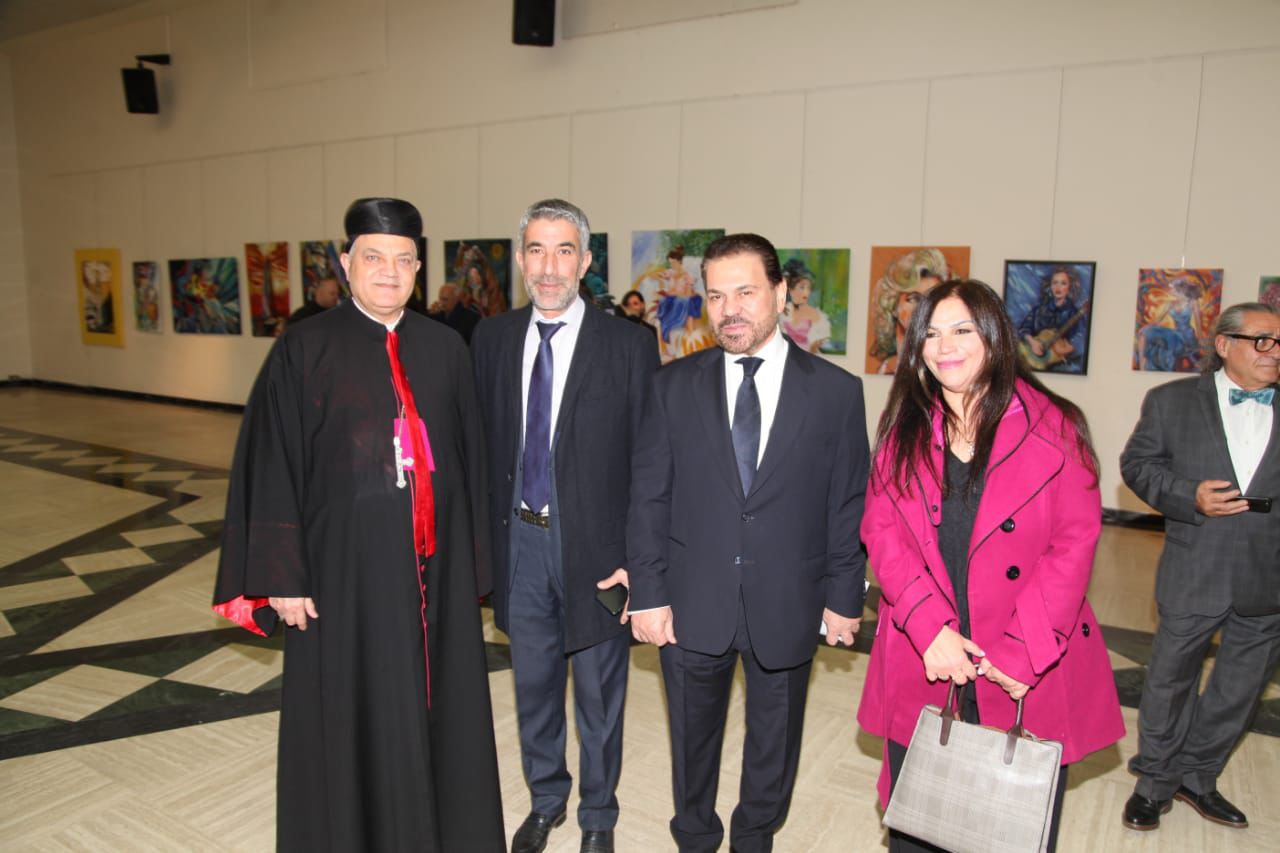 افتتاح معرض "ذاكرة اللون بين الحديث والقديم" للفنان د مارون مخّول في بيروت