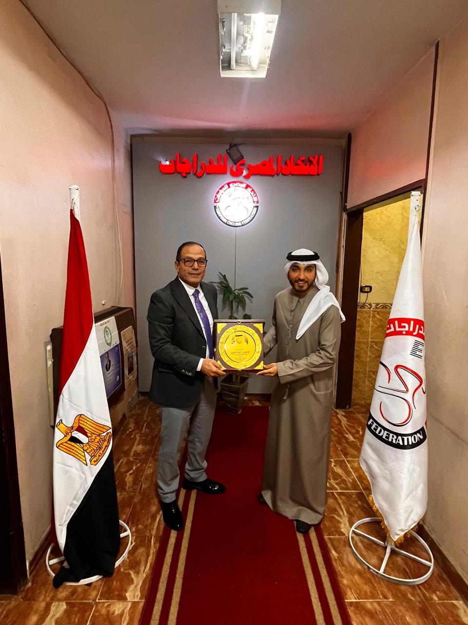 رئيس الإتحاد العربي للدراجات يلتقي رئيس الاتحاد المصري للدراجات