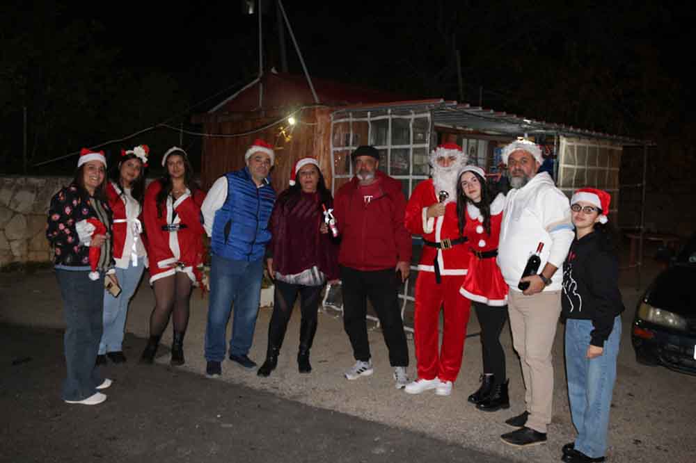 "نحنا حدك" تنثر روح الميلاد في مزرعة الضهر: محبة من القلب لكل بيت....