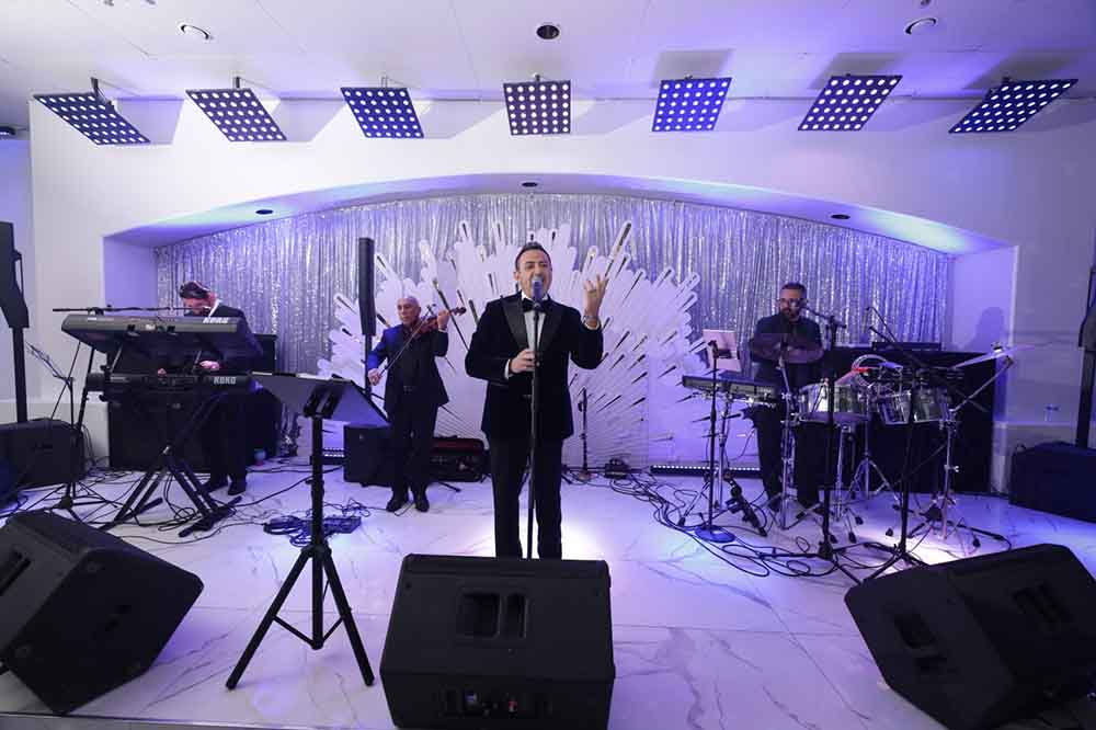 باسل عيد يشعل ليلة رأس السنة بحفل جماهيري حاشد في أريزونا