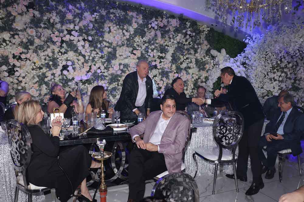 باسل عيد يشعل ليلة رأس السنة بحفل جماهيري حاشد في أريزونا