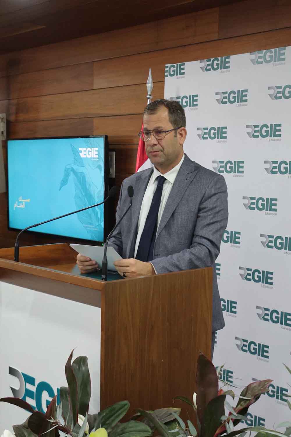 سقلاوي مكرِّما أًجَراء انتهت خدمتهم في "الريجي":  سندشّن خلال الأشهر المقبلة خط إنتاج جديداً