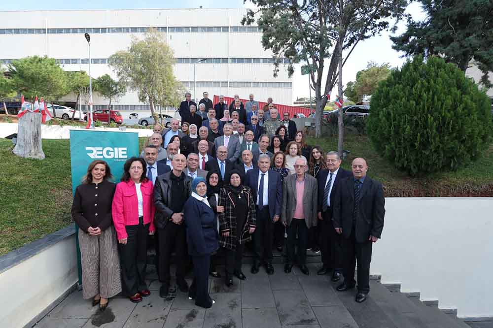 سقلاوي مكرِّما أًجَراء انتهت خدمتهم في "الريجي":  سندشّن خلال الأشهر المقبلة خط إنتاج جديداً