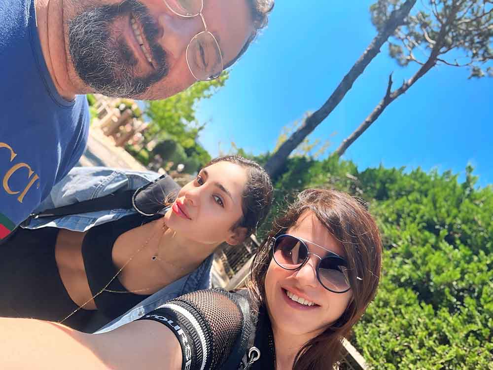 المخرجة كارولين ميلان تدخل السباق الرمضاني بالمسلسل اللبناني "سرّ وقدر"  