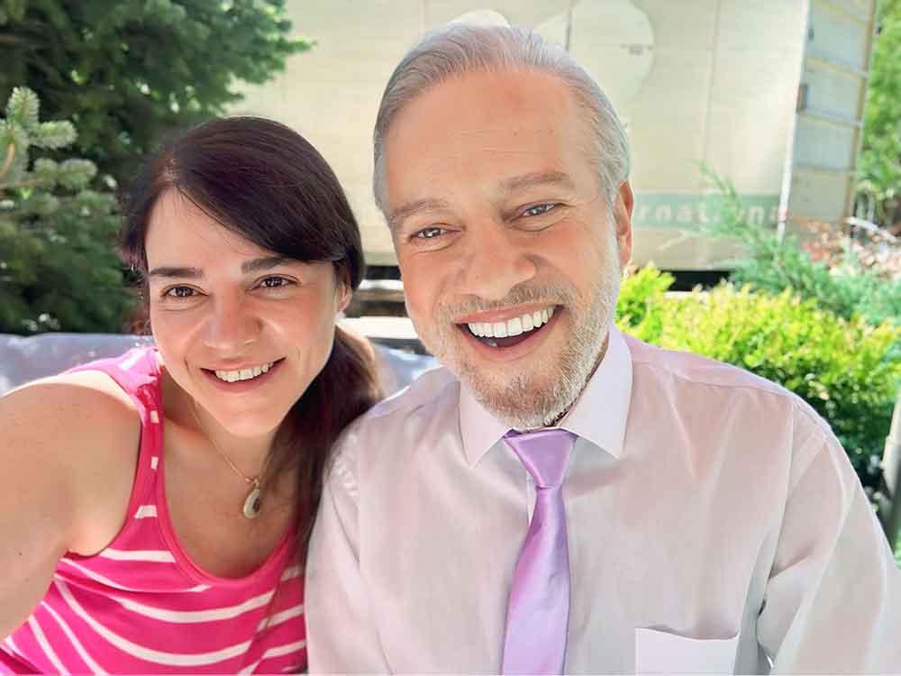 المخرجة كارولين ميلان تدخل السباق الرمضاني بالمسلسل اللبناني "سرّ وقدر"  