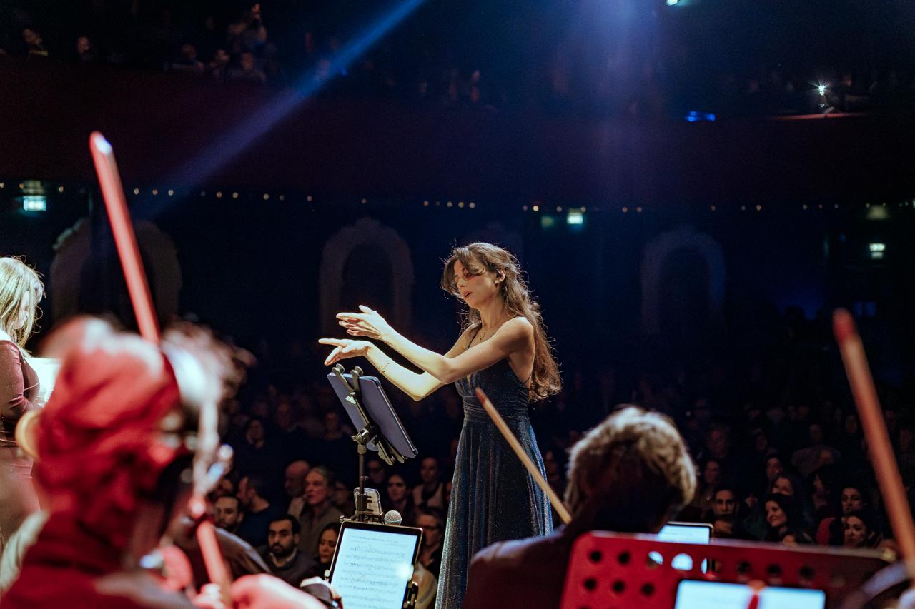 "فيروزيات" على خشبة "باتكلان" ليلة أسطورية بقيادة د. أمل قرمازي وأوركسترا "مزيكا" العالمية