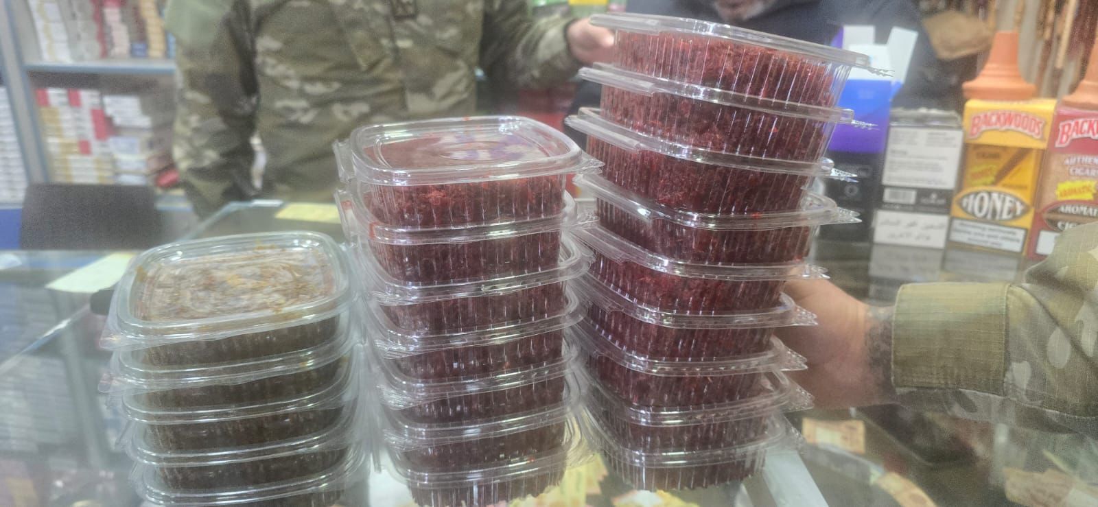 "الريجي" تضبط مصنوعات تبغية مهرّبة ومزورة في طرابلس 