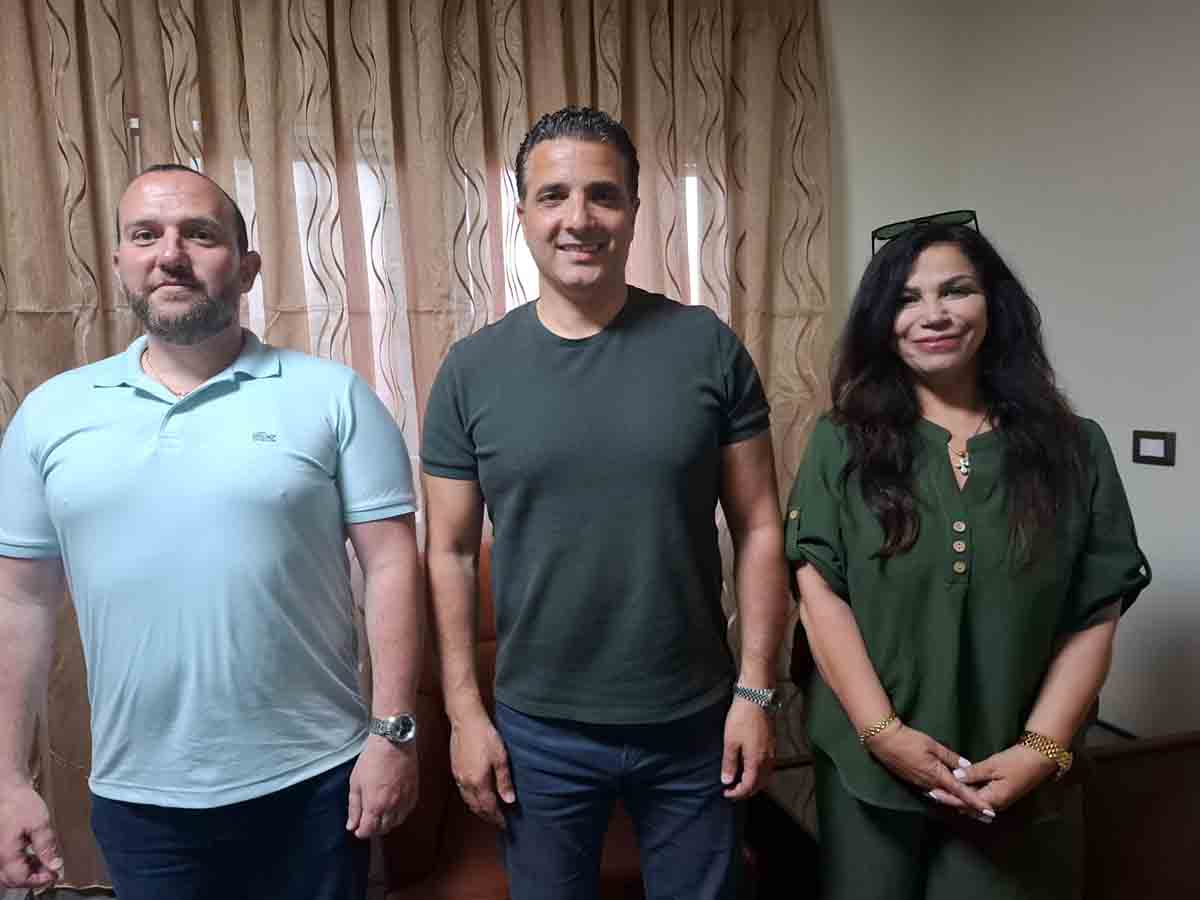 د. . يعقوب طعمة يجول على فعاليات طرابلس برفقة الأعلامية  ميراي عيد  ... والاولوية  شؤون المدينة 