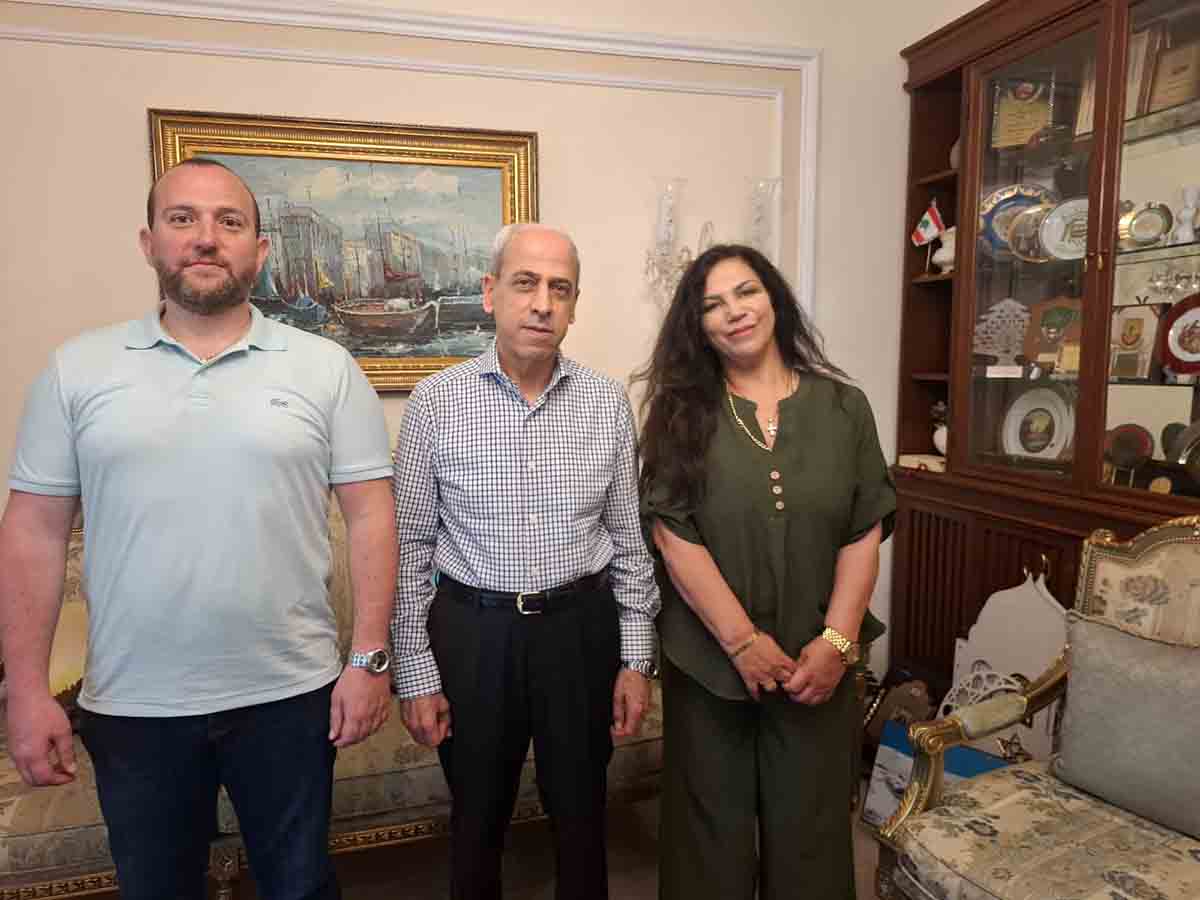 د. . يعقوب طعمة يجول على فعاليات طرابلس برفقة الأعلامية  ميراي عيد  ... والاولوية  شؤون المدينة 