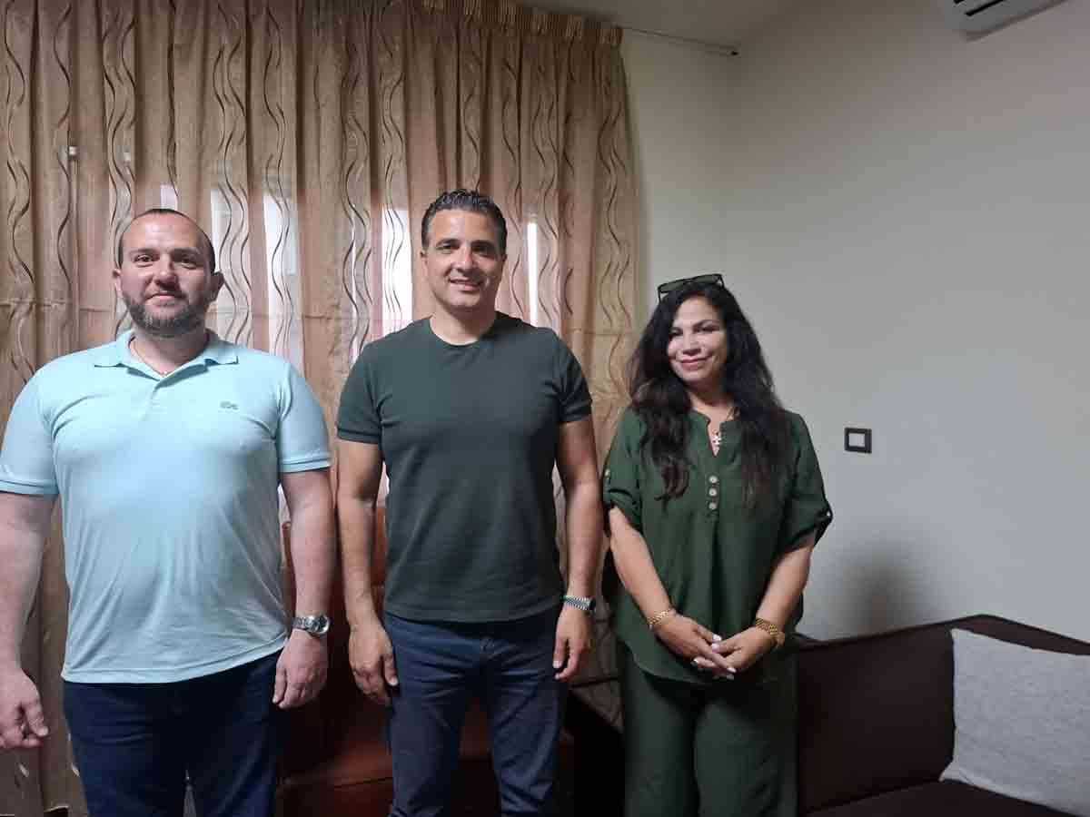 د. . يعقوب طعمة يجول على فعاليات طرابلس برفقة الأعلامية  ميراي عيد  ... والاولوية  شؤون المدينة 