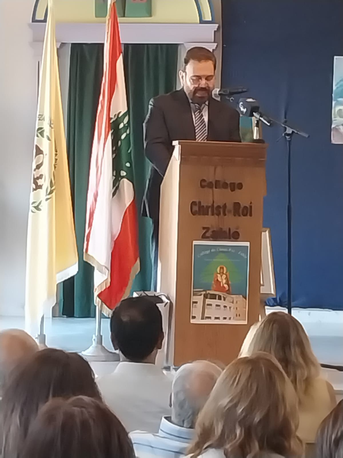 برعاية المطران أنطونيوس الصوري.. ملتقى زحلة للحوار والفكر المفتوح نظم ندوة أدبية حول رواية «بنت الأصول» للكاتب جورج معلولي...
