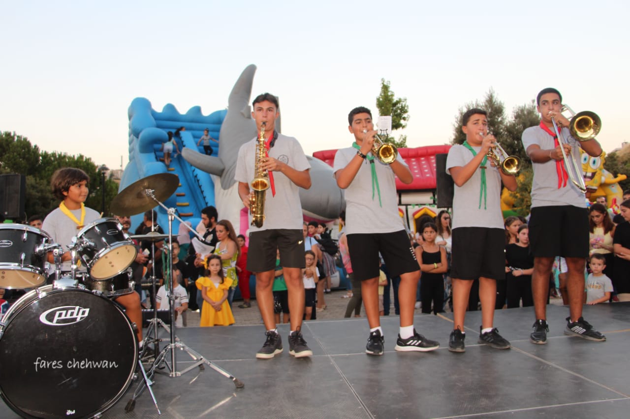 سهرة للمواهب الفتية تستقطب الاف المتفرجين في حفل نظمته حركة شباب الشرق