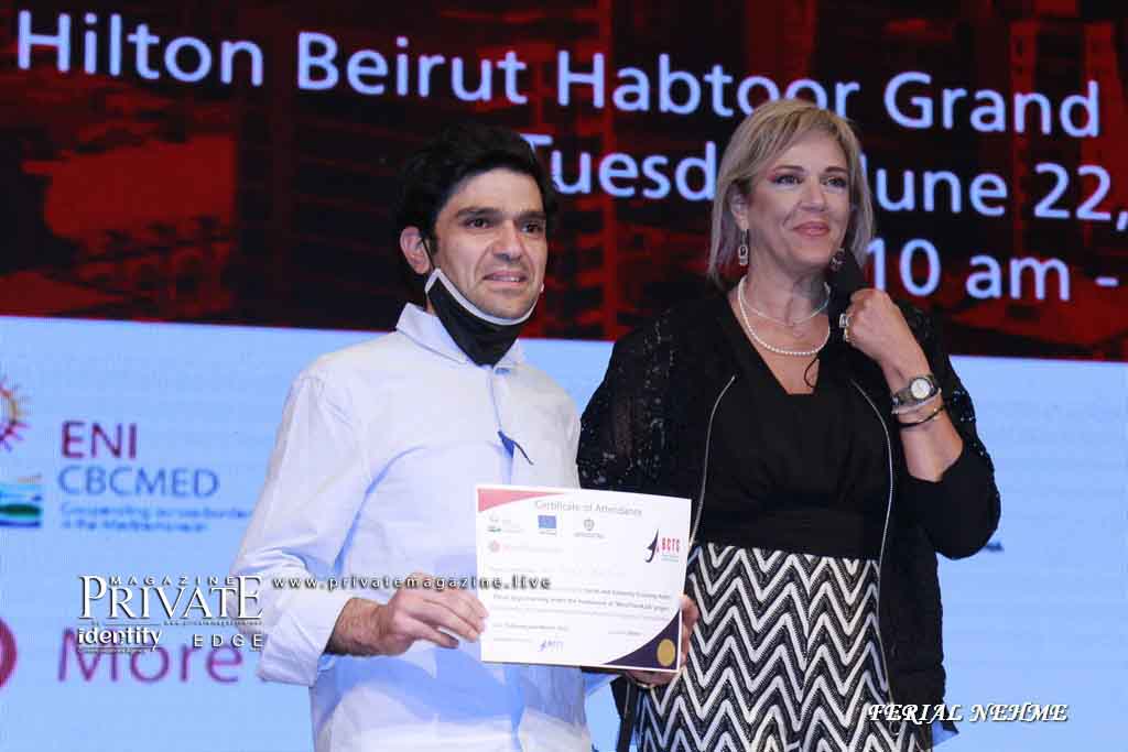 MoreThanAJobتعزيز الاقتصاد التضامني والاجتماعي للعاطلين عن العمل وغير المتعلمين واللاجئين خطوات إلى الأمام  