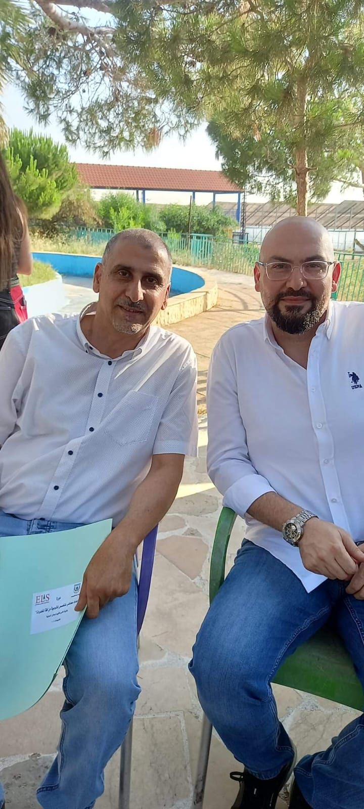 أمسية ثلاثية عشق (كلمة، ريشة ووتر) وتوقيع كتاب  للشاعرة عبير عربيد الشعار 