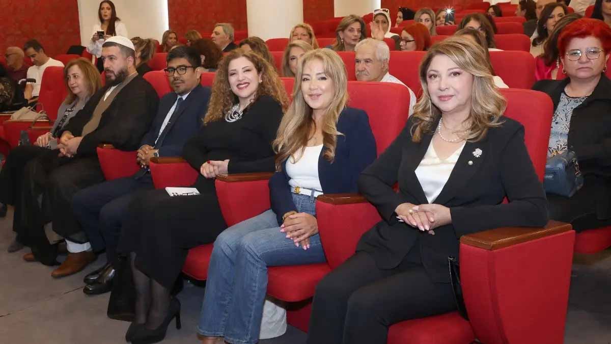 مؤتمر "المرأة في موقع القرار" من تنظيم "Al Mar2a Mariam TV" بالتعاون مع جمعية "toura bridging culture" وبرعاية وزارة الإعلام وبلدية الجديدة البوشرية السد