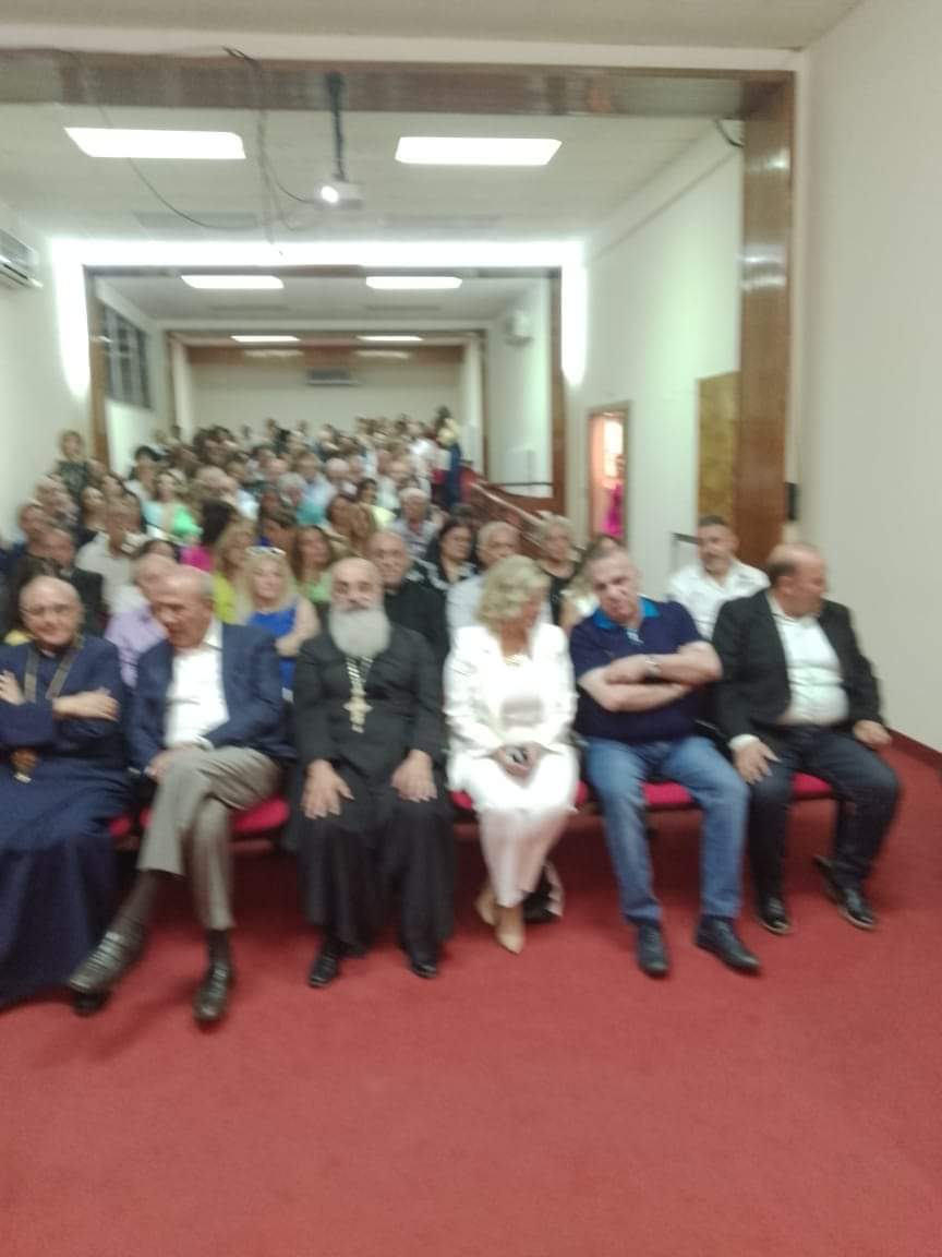 تحت عنوان : " لبنان الإبداع"