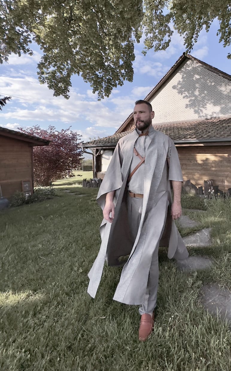 كريستيان عبدالله يتألّق بتصاميمه في مهرجان كان السينمائي!