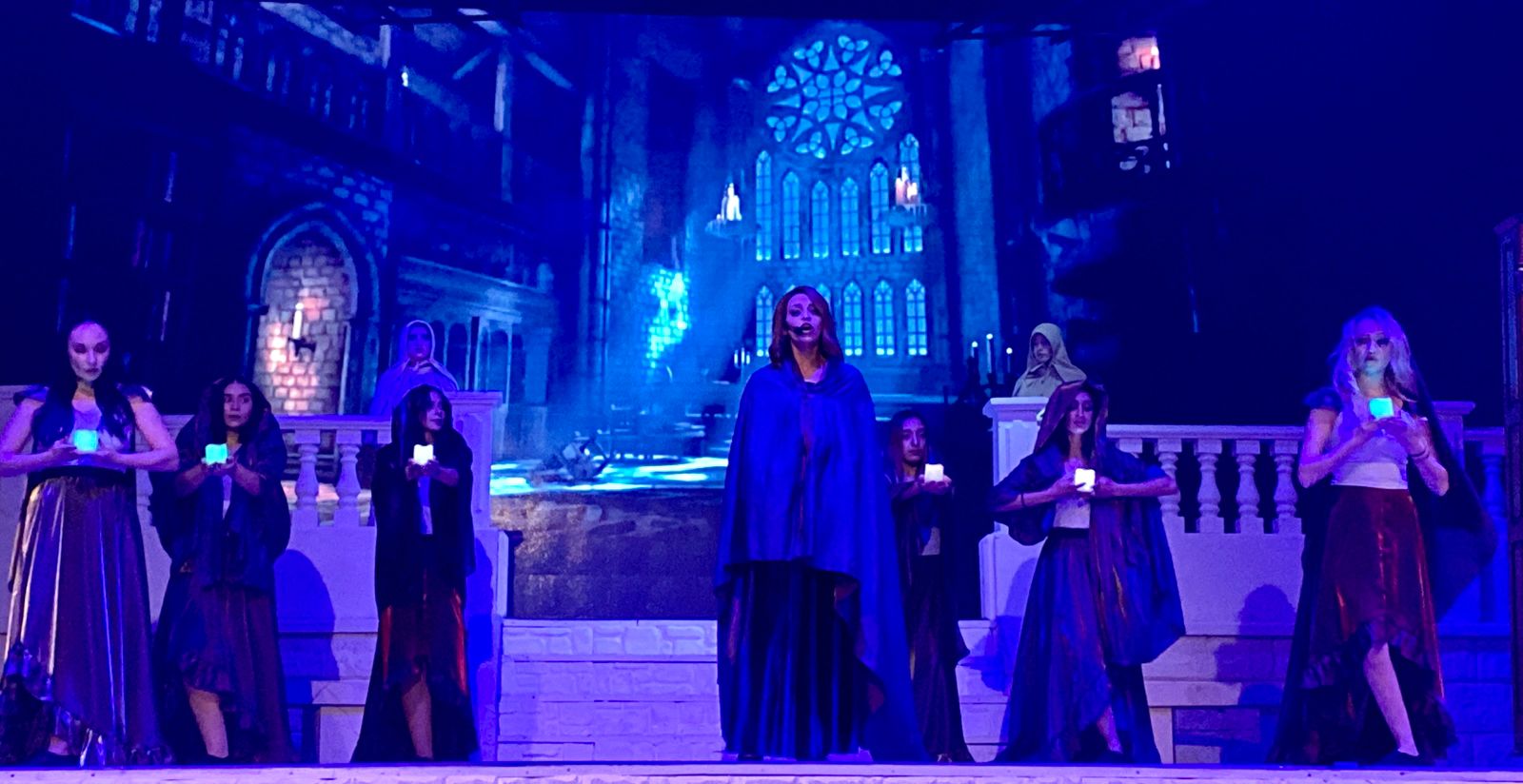 فريد وماهر الصباغ في إبداع جديد "مش بس عالميلاد" وما قصة يوسف الخال وكارين رميا؟