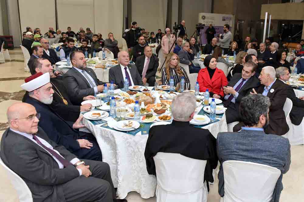 غرفة طرابلس الكبرى تحتضن الافطار السنوي الثامن لجمعية "سوشيل واي" تكريما لعمال النظافة