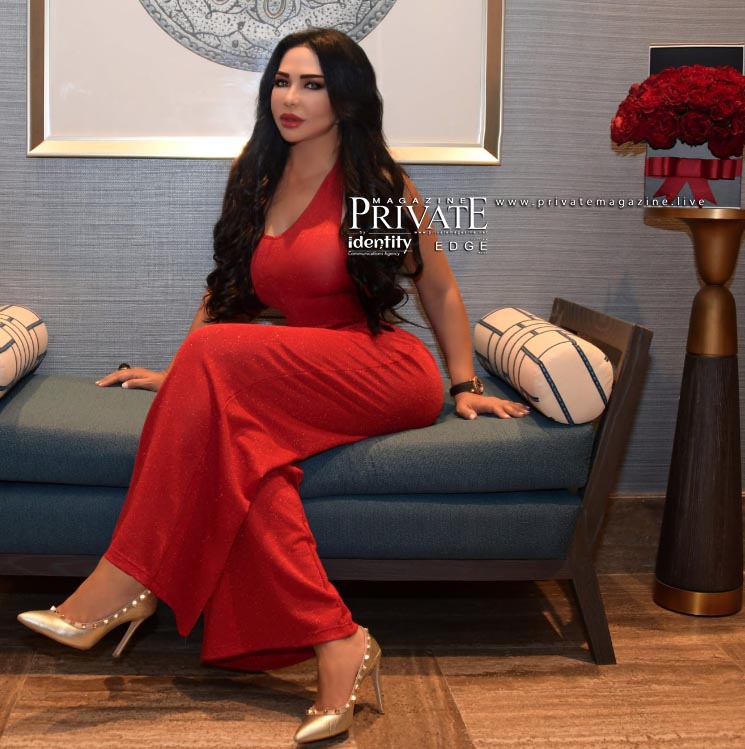  سفيرة النوايا الحسنة تدعم جيل المستقبل وفاء بن خليفة تتكفل بتأمين أجهزة للطلاب