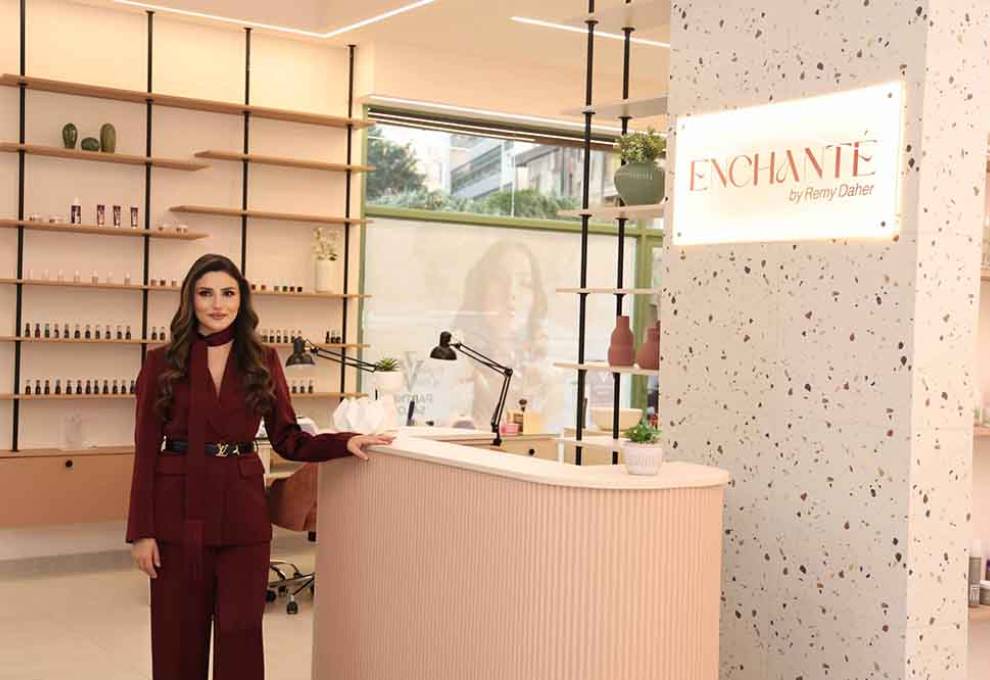 افتتاح مركز التجميل والشعر “Enchante by Remy” في الجديدة