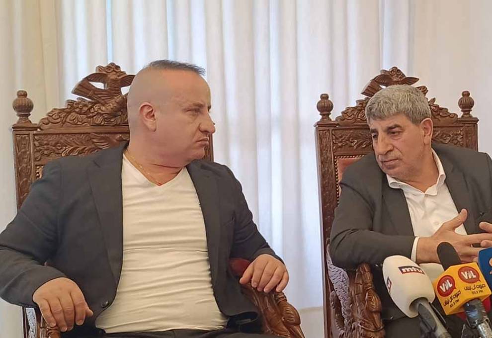 طليس من دير الأحمر يشيد باحتضان النازحين ويثني على دور البلديات في تعزيز الصمود