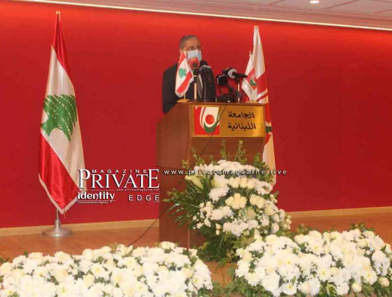 الوزير الحلبي خلال حفل التسليم والتسلّم في رئاسة الجامعة اللبنانية: أعلن التزامي العملَ مع الرئيس الجديد لإعادة تشكيل الهياكل التنظيمية للجامعة وتحسين الأوضاع المعيشية لأهلها