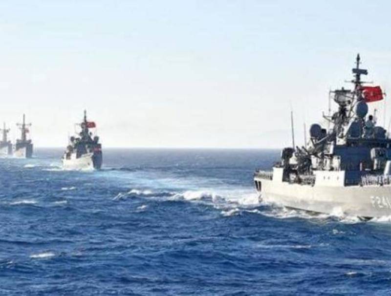 اليونان: تركيا توجه رسائل متناقضة.. وتكشف "الحل الحاسم"