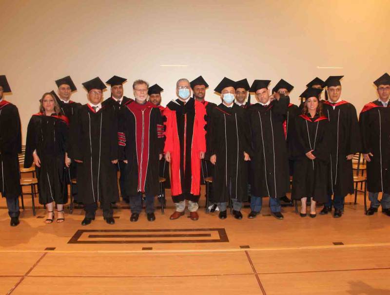 الرئيس أيوب لخريجي كلية العلوم الطبية: الظروف الحالية تفرض عليكم مسؤوليات إضافية لتحسين مستقبل الرعاية الصحية وحماية المجتمع من الأوبئة والأمراض