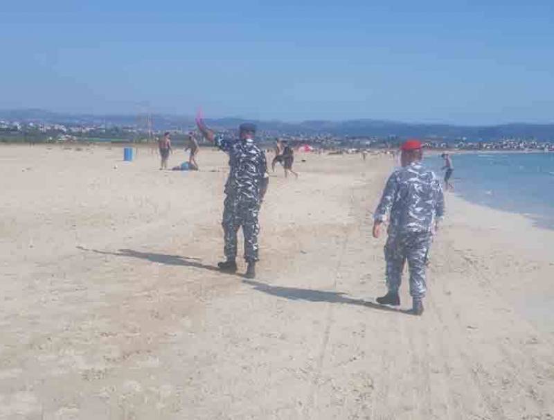 قوى الامن تخلي شاطئ صور والكورنيش البحري من الرواد