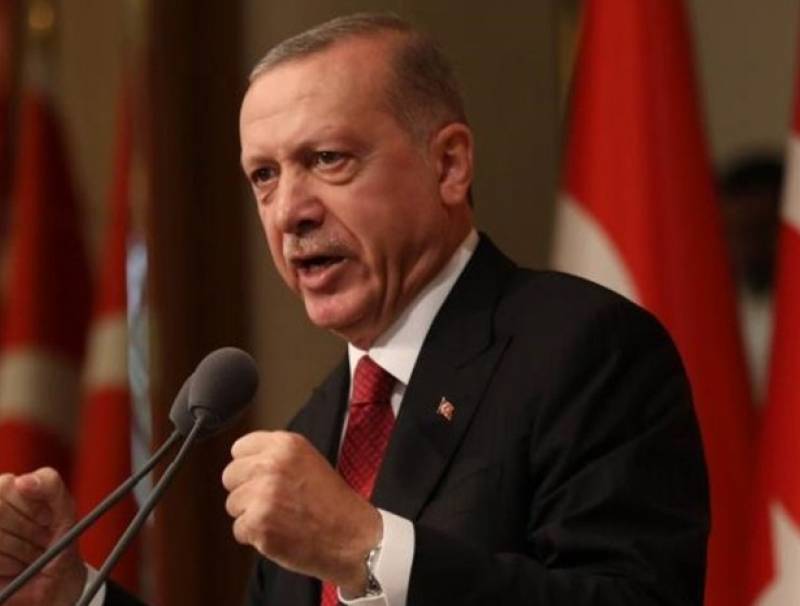 أردوغان: الوقوف في وجه الهجوم على النبي محمد مسألة شرف