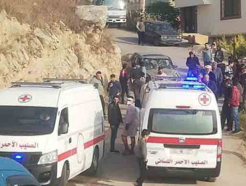 3 اصابات بحادث سير على طريق عام فنيدق