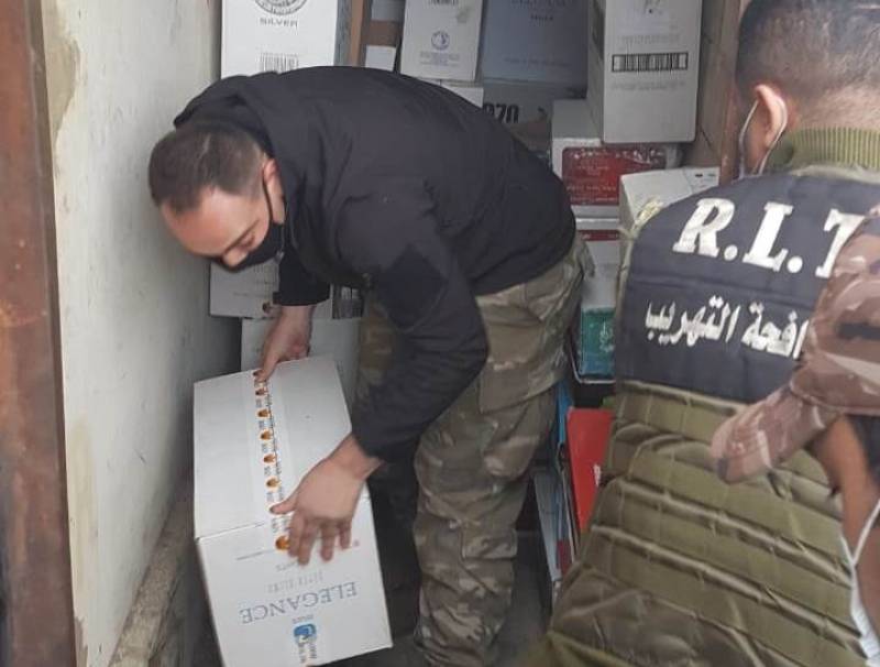 الريجي: ضبط كميات مهربة من التبغ والمعسل في عكار