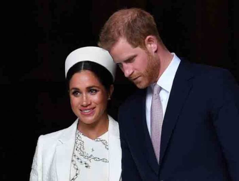 الاسرة الملكية البريطانية تتمنى السعادة لهاري وميغن بعد الإعلان عن انتظارهما طفلهما الثاني