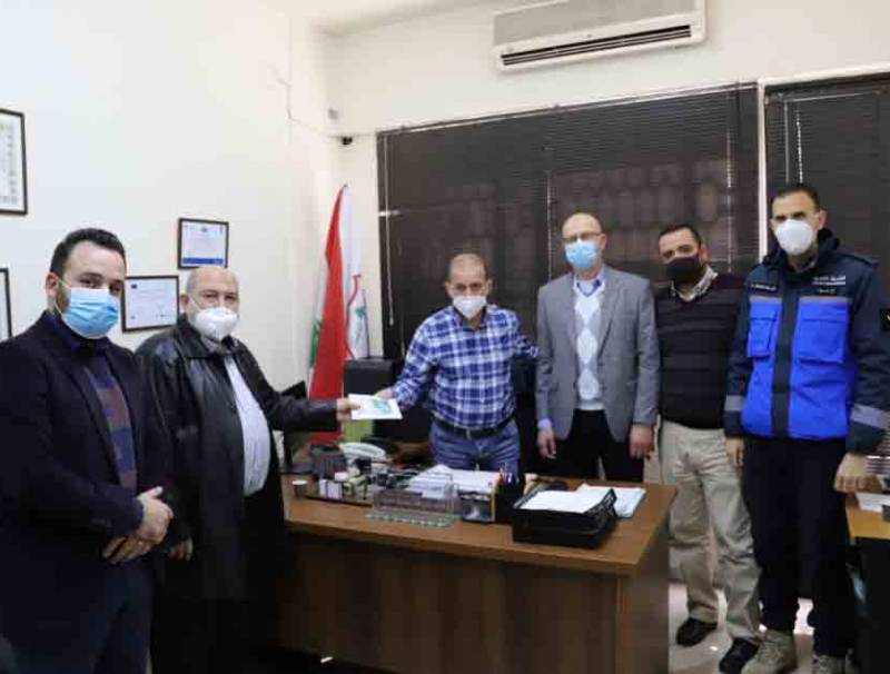 الرعاية قدمت قسائم شرائية لشرطة بلدية صيدا