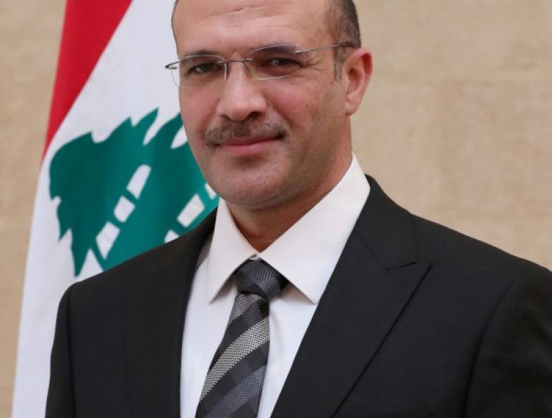 حسن: التجربة أثبتت صدقية الوزارة تجاه القطاع الخاص والمؤشرات الوبائية إلى تحسن وسأختار لقاح استرازينيكا