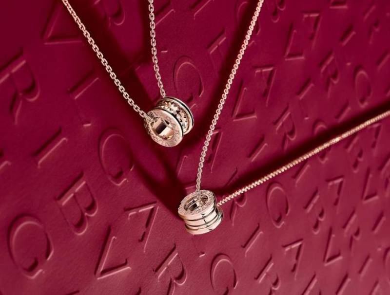 بولغري تحتفي بالحب مع مجموعة مجوهراتها الفاخرة