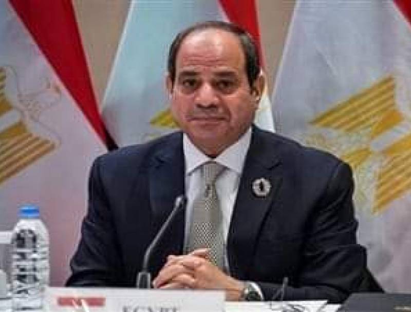 الرئيس عبد الفتاح السيسي يؤكد أهمية التوصل إلى حلول سياسية للأزمات القائمة لمنع الفوضى والدمار