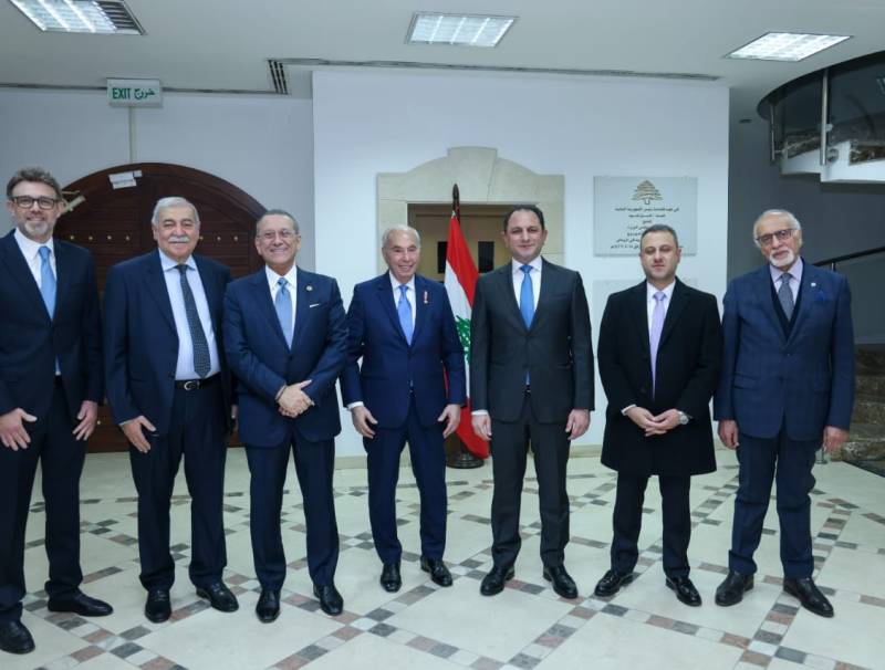 أقام مجلس العمل والاستثمار اللبناني في السعودية حفل عشاء تكريمًا لسفير لبنان الجديد في المملكة العربية السعودية الأستاذ علي قرانوح وذلك في قاعة الأرز في سفارة لبنان في الرياض.  حضر الحفل حوالى 200 من رجال وسيدات الأعمال اللبنانيين في المملكة، إضافة إلى عضو مجلس الأعمال السعودي - اللبناني وليد المرشد ورجل الأعمال السعودي سعد الرصيص. ومن بين الّذين شاركوا في الحفل الوزيرة السابقة د. منال عبد الصمد والوزير السابق فادي جريصاتي والنائب وضاح الصادق وسفير لبنان الجديد في غانا فؤاد خزاقة والمطرب اللبناني وليد توفيق