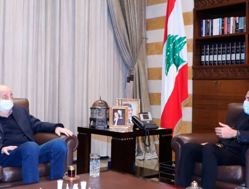 الانتخابات النيابية بين الحريري وجنبلاط